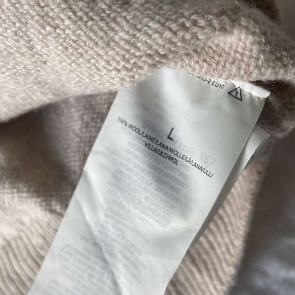 Muji Cream Wool Crewneck Sweater - Picture 3 of 4